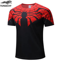 2017 TUNSECHY man Hulk Batman Retro Spiderman Venom Ironman Superman Captain America Marvel T shirt Avengers Superhero T-shirts