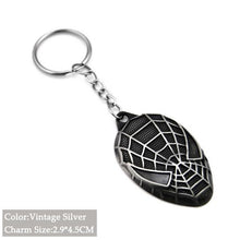 Superhero Marvel Batman Keychain Men Trinket Super Hero Spiderman Car Key Chain Captain America Keyring Jewelry Gift Souvenirs