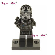 star wars superhero marvel  R2D2 Robot building