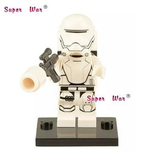 star wars superhero marvel  R2D2 Robot building